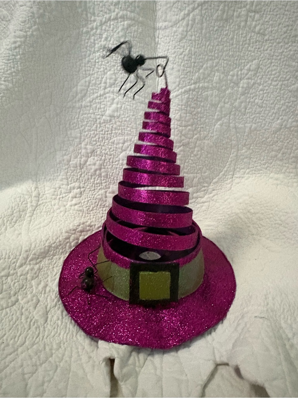 Pier 1 Magenta Glitter Spiral Witch Hat with Spider Accent